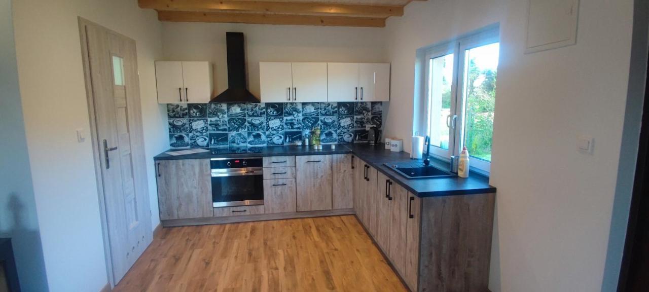 Zakatek Ciszy. Villa Sluchowo Exteriör bild