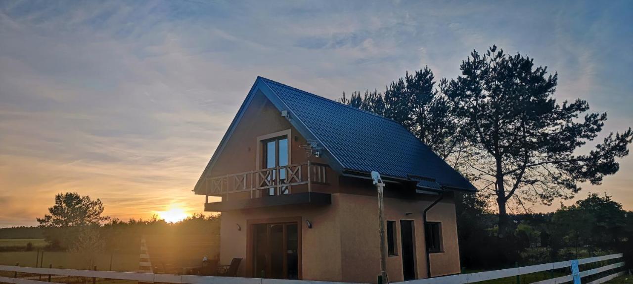 Zakatek Ciszy. Villa Sluchowo Exteriör bild