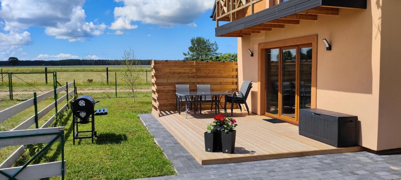 Zakatek Ciszy. Villa Sluchowo Exteriör bild