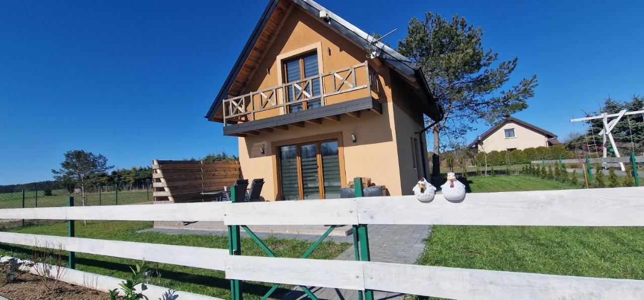 Zakatek Ciszy. Villa Sluchowo Exteriör bild